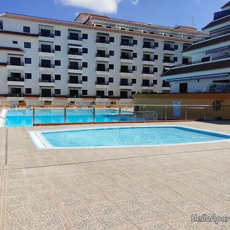 Arena Paradise By Helloapartments *