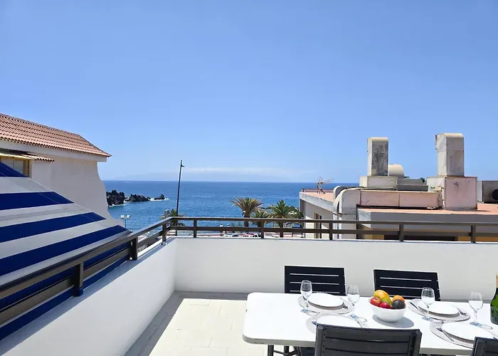 Arena Paradise By Helloapartments *