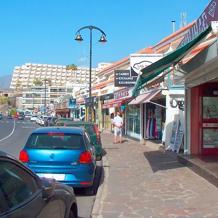 아파트 Arena Paradise By Helloapartments