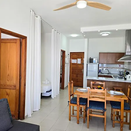 Arena Paradise By Helloapartments * 푸에르토 데 산티아고