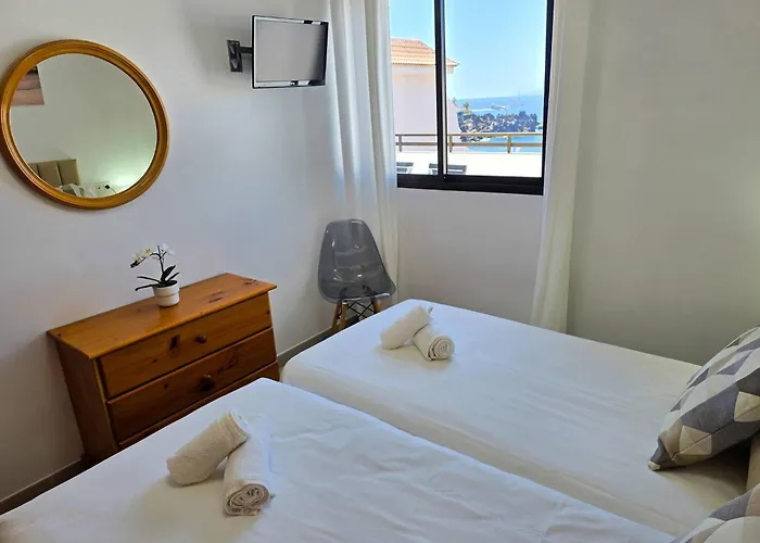 Arena Paradise By Helloapartments *